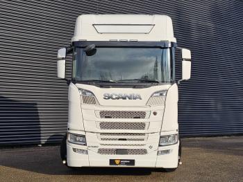 R580 V8 6X2 / FULL AIR / RETARDER